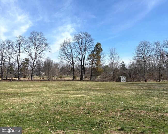 Foto del edificio - 723 Godshall Rd