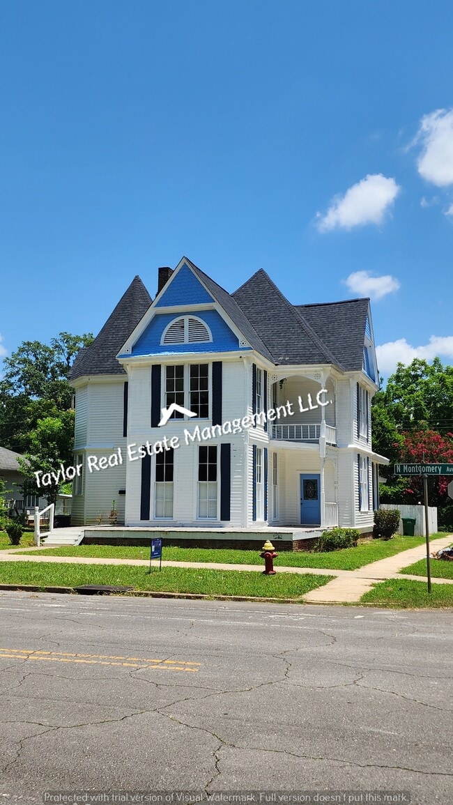 Building Photo - 1100 N Montgomery Ave