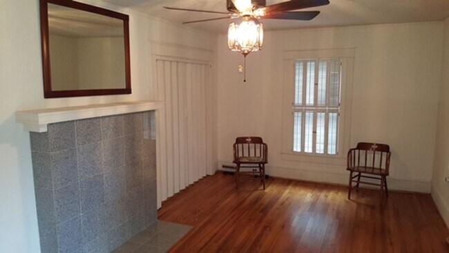 Foto del edificio - 2007 S Benbow Rd