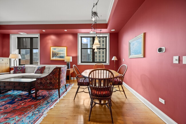 Building Photo - 30 W Erie St