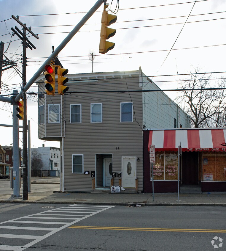 Building Photo - 59 Watervliet Ave