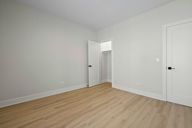 Foto del edificio - 432 S Maple Ave
