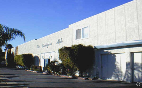 El Courtyard Apartaments - The Courtyard Apartments