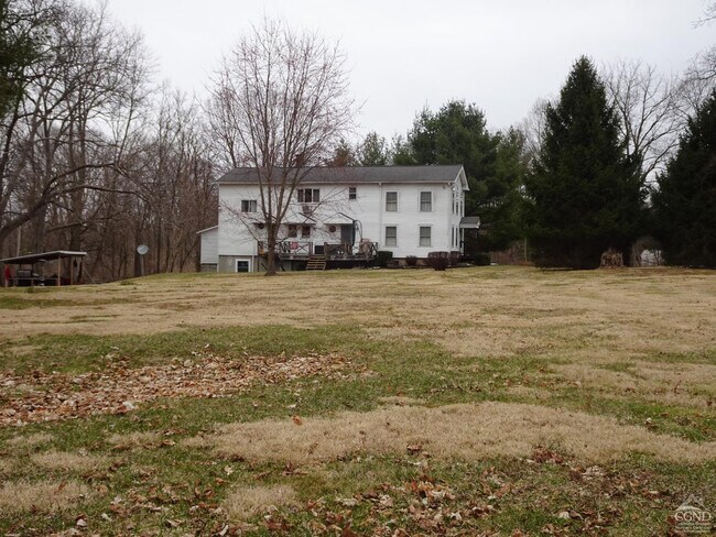 Building Photo - 167 NY-23