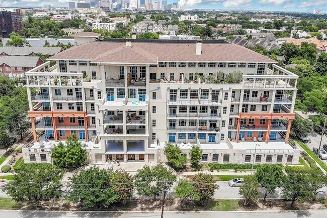 Foto del edificio - 1401 Calumet St