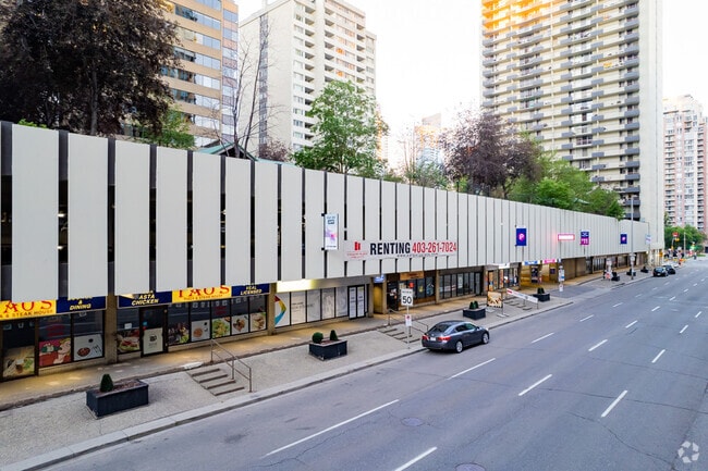 Building Photo - Calgary Place Apartments
