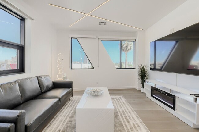 Foto del edificio - 1030 N 1st St