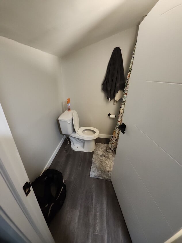 Photo du bâtiment - 27-27 Brule St