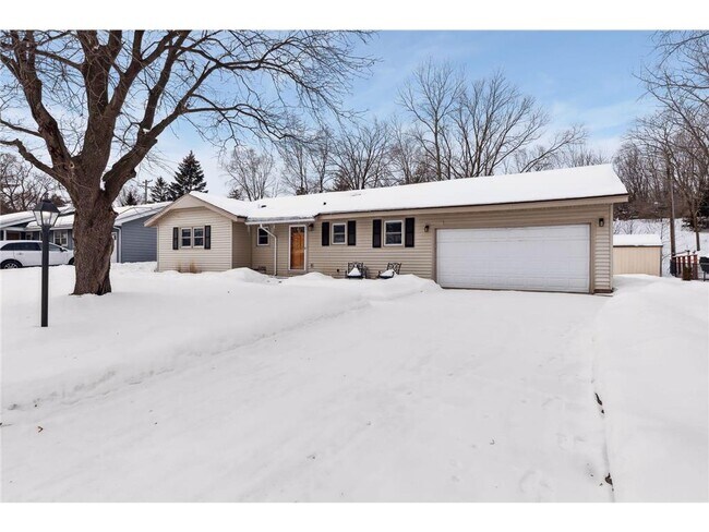 Foto del edificio - 2243 Apache St