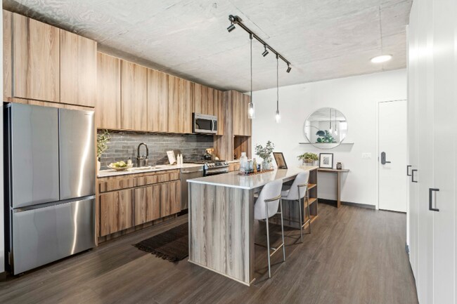 Foto del edificio - 150 N Ashland Ave