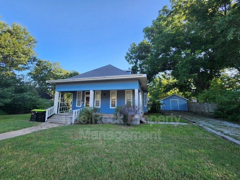 Foto principal - 720 E 9th St