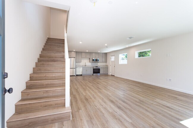 Foto del edificio - 3564 Bancroft St