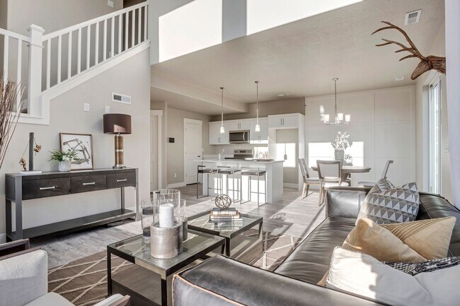 Foto del edificio - Do not miss out on this exquisite two story home in Orem.