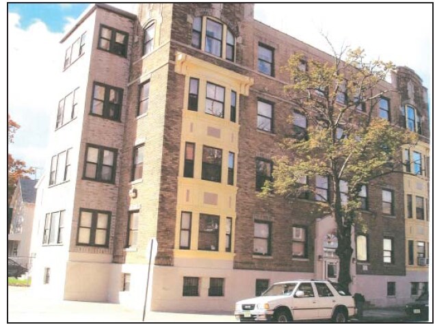 Primary Photo - 5 Harvard St