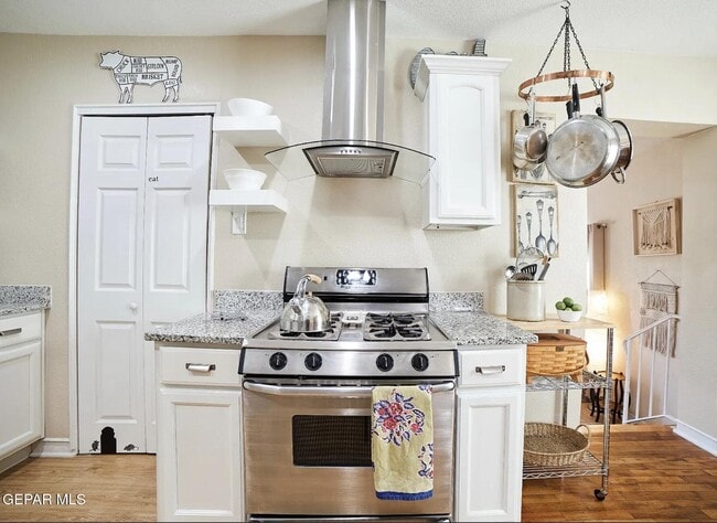 Foto del edificio - 3236 Richmond Ave