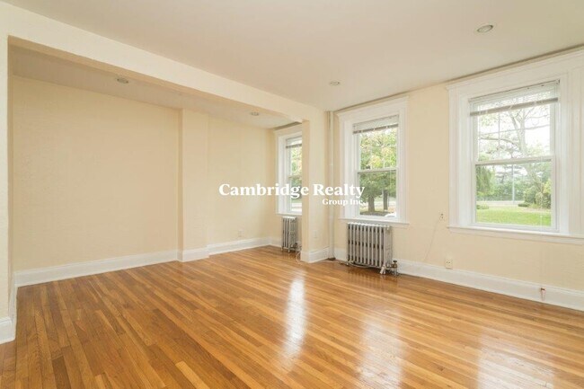 Foto del edificio - 286 Chestnut Hill Ave