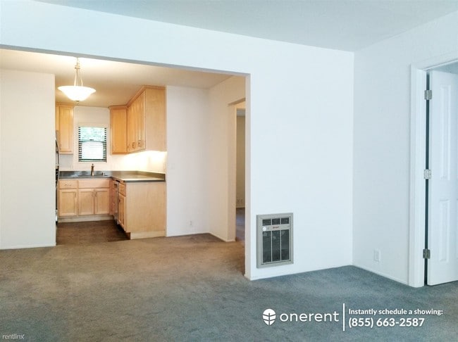 Building Photo - 2 br, 1 bath Condo - 385 Camelback Rd Unit 28