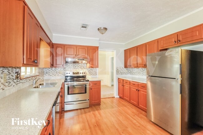 Foto del edificio - 600 River Oak Loop