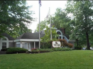 Building Photo - 452 Tournament Dr