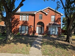 Building Photo - 7417 Euclid Dr