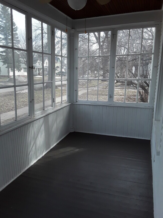front porch - 802 Cherry St