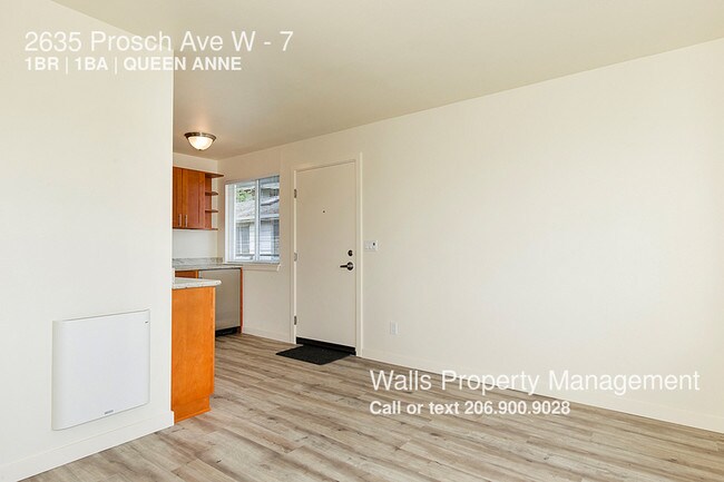 Building Photo - Back Nine Apartments -7