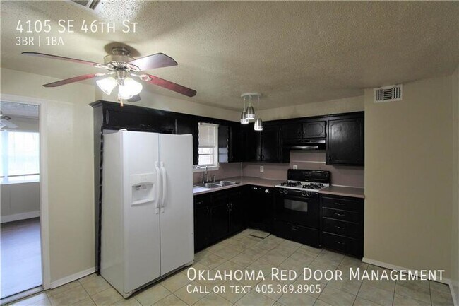 Foto del edificio - 4105 SE 46th St