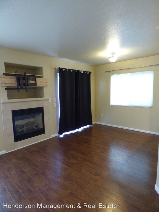 Foto del edificio - 3 br, 2.5 bath House - 1679 Oak Creek Drive