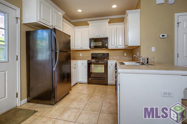1/1.5 Kitchen - Summer Grove & Arlington Trace Apartments