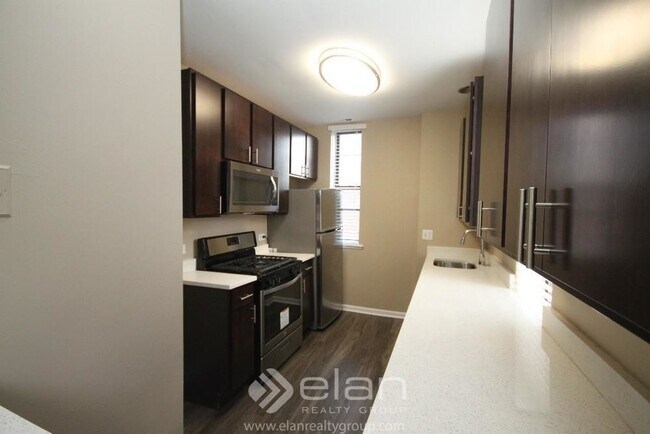 Foto del edificio - 1800 N Halsted St