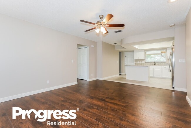 Building Photo - 506 Mahogany Dr