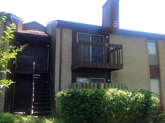 Building Photo - 12905 Woodforest Blvd