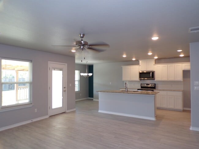 Building Photo - 112 Rylee Rd