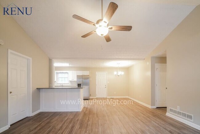 Foto del edificio - Now Available! 4 Bedroom 2.5 Bath!
