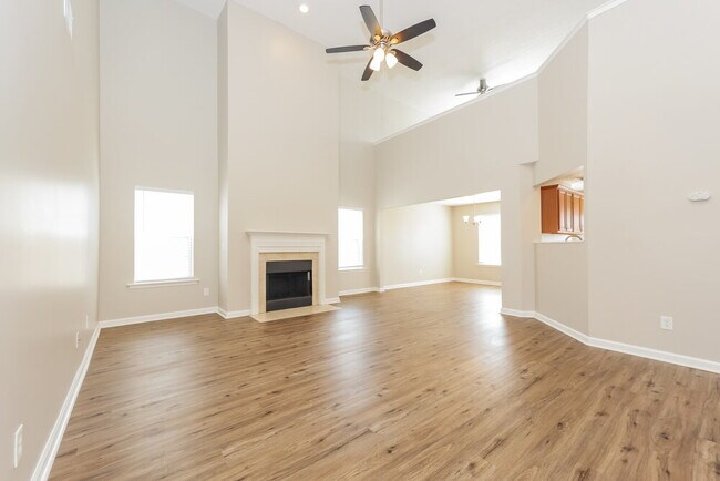 Foto del edificio - 1147 Benton Mason Dr