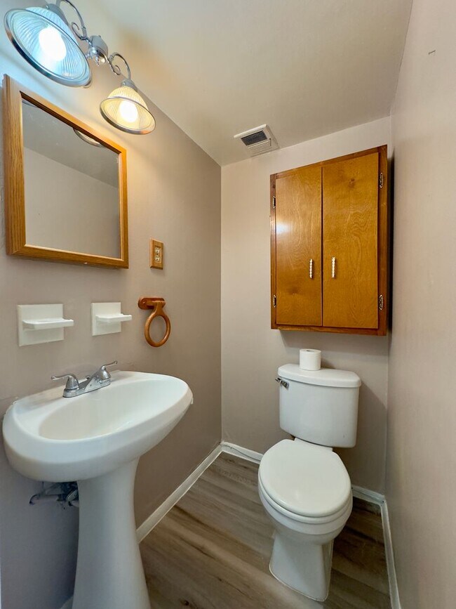 Foto del edificio - Charming 3 Bed/1.5Bath in Parkville, MD!