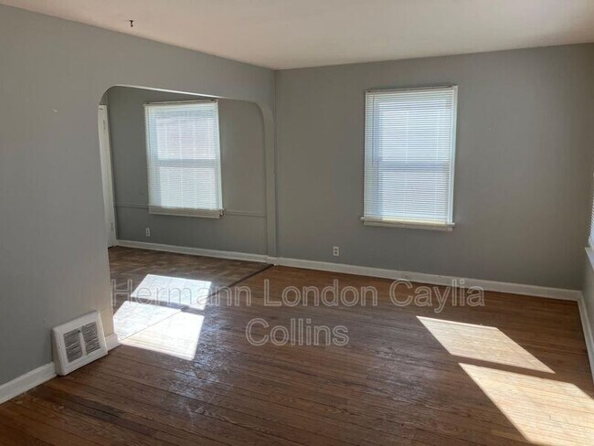 Foto del edificio - 6308 Everett Dr