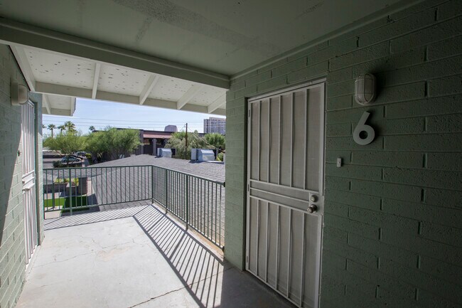 Foto del edificio - 208 E Virginia Ave