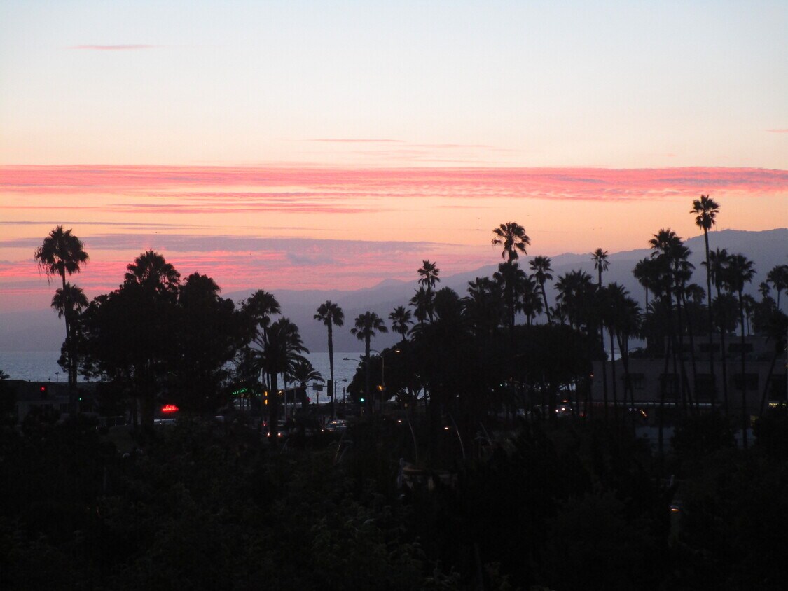Ocean view when seated on balcony - 1705 Ocean Ave