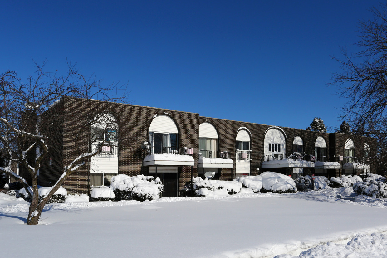 Primary Photo - Orchard Apartments