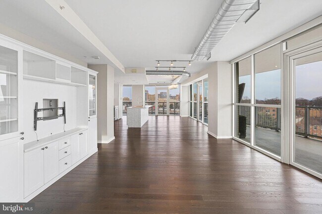 Foto del edificio - 3409 Wilson Blvd