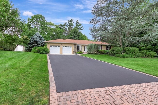 Building Photo - 4 Half Acre Ct