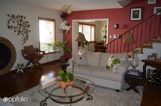 Building Photo - 1078 Calaveras Way