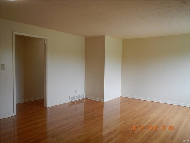 Building Photo - 1264 Westcott St