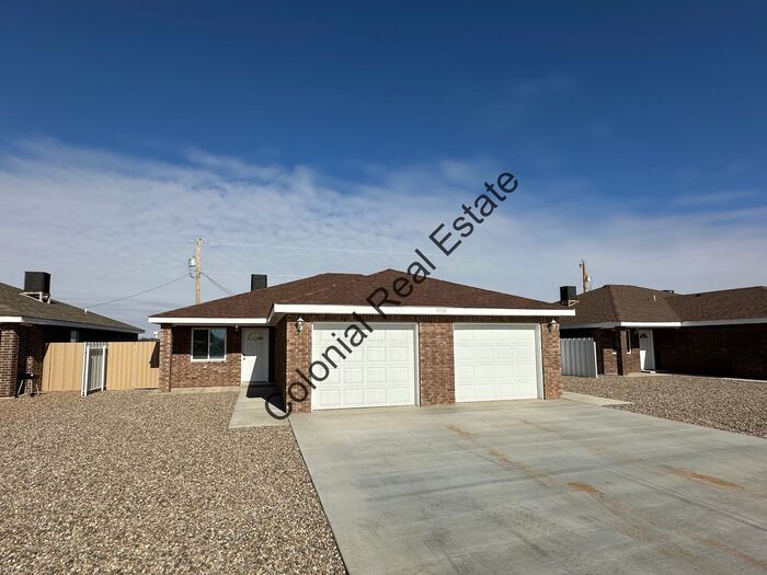 Primary Photo - BRAND NEW CONSTRUCTION! 2 Bed/2 Bath Duplex.