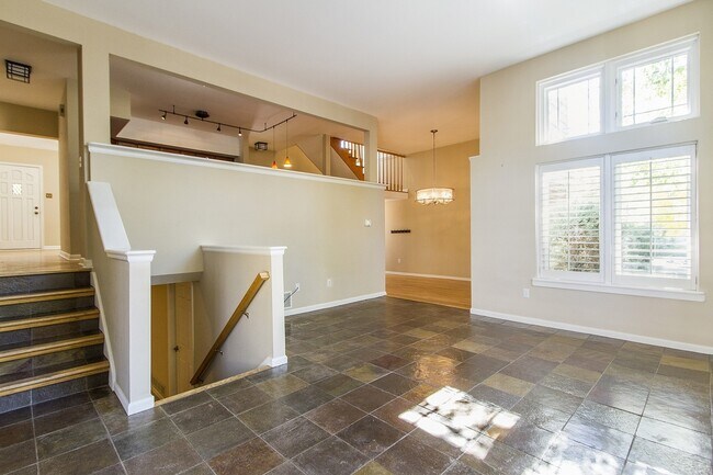 Building Photo - Fantastic Property in Beautiful Wash Park!
