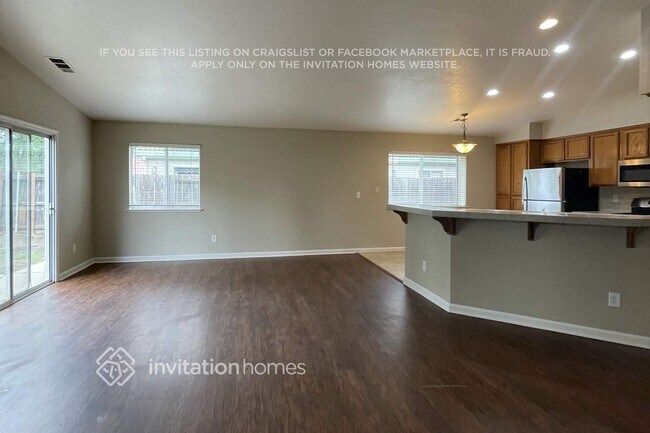 Building Photo - 1985 Rapid Falls Dr