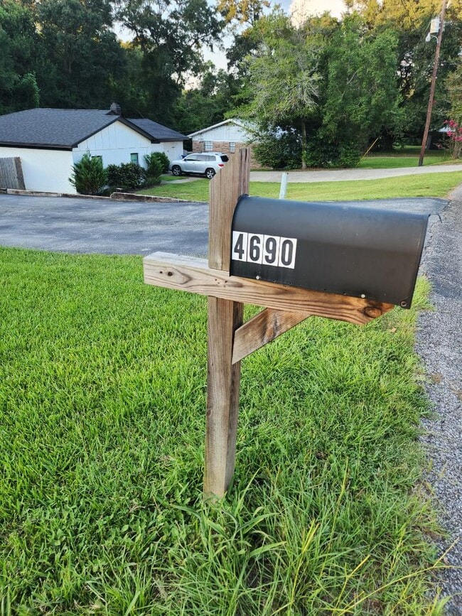 Building Photo - 4690 Opal Dr