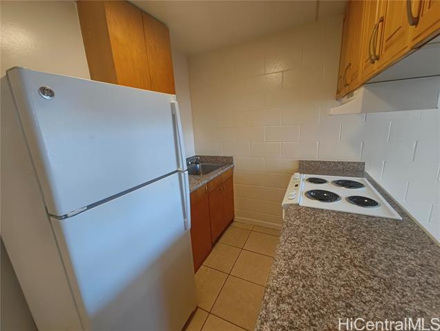 Building Photo - 1228 Lunalilo St