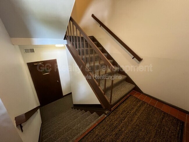 Foto del edificio - 709 Central Rd